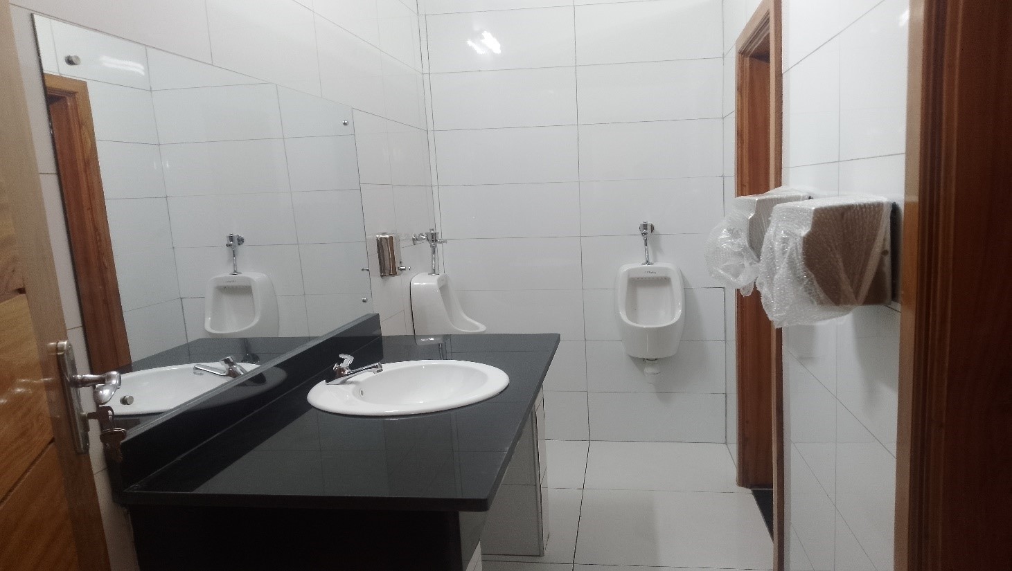 Reabilitacao de Sanitario Aeroporto de Tete 5